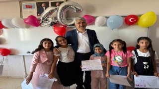 Başkan Hallaçtan karne alan öğrencilere tebrik ve yaz tatili mesajı