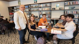 Başkan Kayadan YKS öncesi öğrencilere moral ziyareti