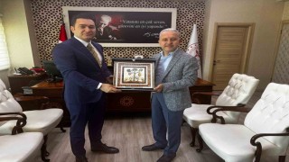 Başsavcı Emreden Dr. Yılmaza veda ziyareti