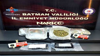 Batmanda zehir tacirlerine darbe: Tır dorsesinde uyuşturucu ele geçirildi