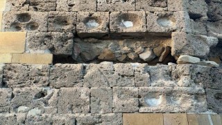 Bayburt Kent Konseyinden tarihi kaleye müdahale talebi