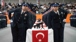 Bayburtta 342 polis adayı mezuniyet sevinci yaşadı
