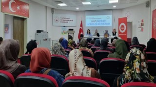 Bayburtta ‘Bir Yetime Aile Olmak konulu panel düzenlendi