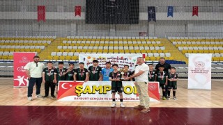 Bayburtta küçük erkekler futsal il birincisi belli oldu
