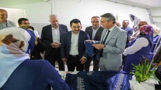 Bayburtta kursiyerlerin el emeği ürünleri sergilendi