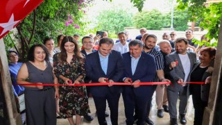Bayındır Halk Eğitim Merkezi yıl sonu sergisi açıldı