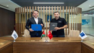 Baykardan Filistinli öğrencilere eğitim desteği