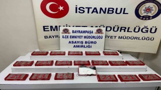 Bayrampaşada bir araçta 20 kilogram kokain bulundu