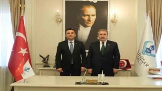 BBP Genel Başkanı Mustafa Desticiden Başkan Dökmeciye ziyaret