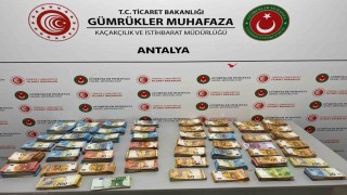 Bebek bezleri içerisine gizlenmiş 20 milyon liradan fazla nakit para ele geçirildi