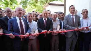 Belediye başkanı, makam odasının da yer aldığı binayı sosyal tesise dönüştürdü