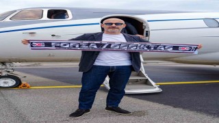 Beşiktaş, teknik direktörlük görevi için İtalyan çalıştırıcı Vincenzo Italiano ile görüşmelere başlandığını Kamuyu Aydınlatma Platformuna (KAP) bildirdi.