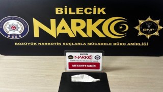 Bilecikte uyuşturucu operasyonu: 3 gözaltı