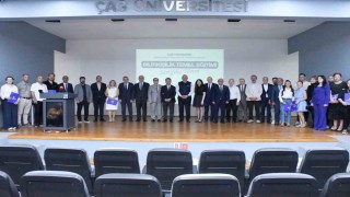 Bilirkişilik temel eğitimini tamamlayan 42 kursiyerlere sertifikaları verildi