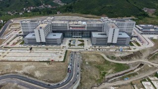 Bin 200 yataklı Ordu Şehir Hastanesi açılış için gün sayıyor