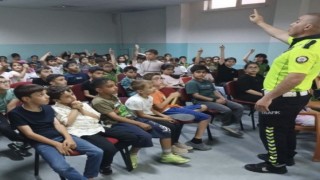 Bingölde öğrencilere trafik güvenliği eğitimi