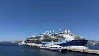 Bodruma turist akını; Deniz yoluyla 1760 turist geldi