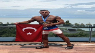 Bolu İl Emniyet Müdür Yardımcısı Türker Uygur, Dünya şampiyonu oldu
