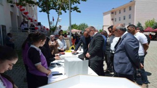 Bulanıkta yıl sonu etkinliği büyük ilgi gördü