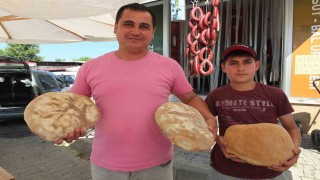 Burhaniyede köy ekmeği sevildi