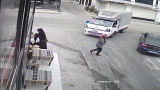 Bursada korku dolu anlar kamerada
