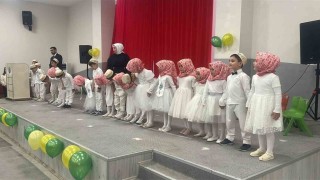 Çavdarhisarda 4-6 Yaş Kuran Kursu öğrencilerinden yılsonu gösterisi