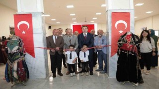 Çavdarhisarda yılsonu sergisi açıldı