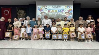 Çayırova Çocuk Kulübü öğrencileri karnelerini aldı