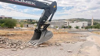 Çermikte yol yapımı gecikti başkan özür diledi