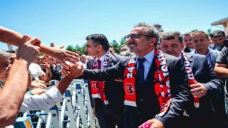 Chobani kurucusu ve CEOsu Hamdi Ulukayadan Erzincanspora dev destek