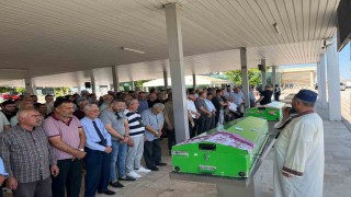 Cinnet kurbanı anne ve kızı defnedildi