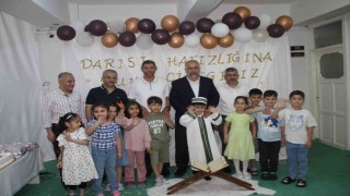 Cizrede 5 yaşındaki çocuk 22 sureyi dinleyerek ezberledi