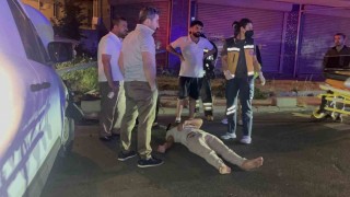 Çorluda aydınlatma direğine çarpan araç hurdaya döndü