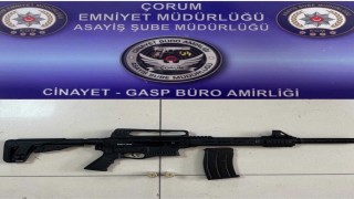 Çorumda aranan 2 şahıs yakalandı