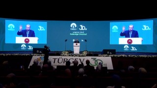 Cumhurbaşkanı Erdoğan: Akışa yön veren bir gençlik yetiştireceğiz
