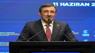 Cumhurbaşkanı Yardımcısı Yılmaz: Bir taraftan büyümeye devam ederken, enflasyonu düşürmek için de yoğun gayret içindeyiz