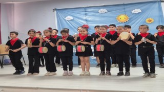 Cumhuriyet İlkokulu öğrencilerinden sanat dolu gösteri