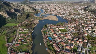 Dalyan Kanalında ‘Elektrikli Tekne Dönüşüm Projesi değerlendirildi