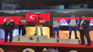 Darıcalı karateciler Balkan Şampiyonasından madalyalarla döndü