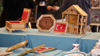 ‘Demir Parmaklıklardan Tuvale, Değişimin ve Emeğin Resmi Sergisi
