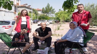Denizli Büyükşehir sınavdaki gençleri de babaları da unutmadı