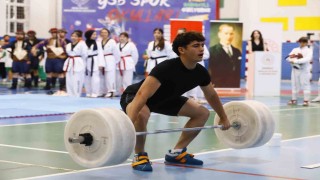 Denizlide GSB Spor Okulları törenle açıldı