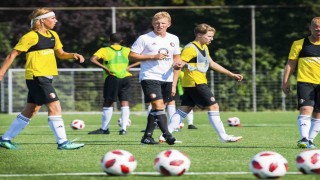Dirk Kuyt, 11 yıl sonra Fenerbahçeye döndü