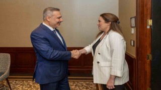 Dışişleri Bakanı Fidan, Türk kökenli Kanada Parlamentosu Milletvekili Açan ile görüştü