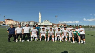 Diyarbakır DSi Spor U15 takımı Türkiyenin en iyi 4 takımı arasında