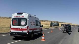 Diyarbakırda otomobil ile hafif ticari araç çarpıştı: 7 yaralı