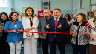 Dokuyarak atıklardan ürüne: Dokuma ve nakış atölyesi açıldı