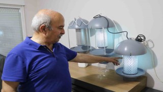 Domates güvesi, mantar sineği ve elma iç kurduna ışık tuzağı
