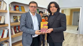 Dr. Cengiz Çelik, Ağrıda okurlarıyla buluştu