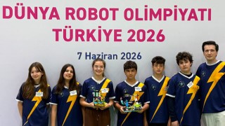 Dünya Robot Olimpiyatlarında Türkiye 3 Farklı Derece Aldı